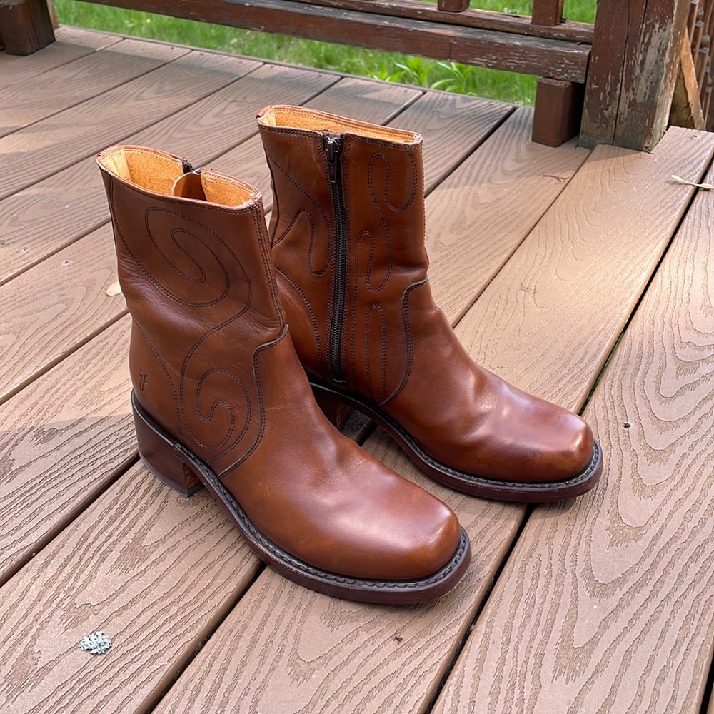 Frye booties